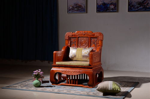 品味東方雅韻 大果紫檀餐桌，傳承與美學(xué)的家居藝術(shù)品