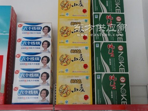 探尋山東廣告箱生產(chǎn)翹楚 日照宏威塑膠，引領(lǐng)廣告制作新潮流